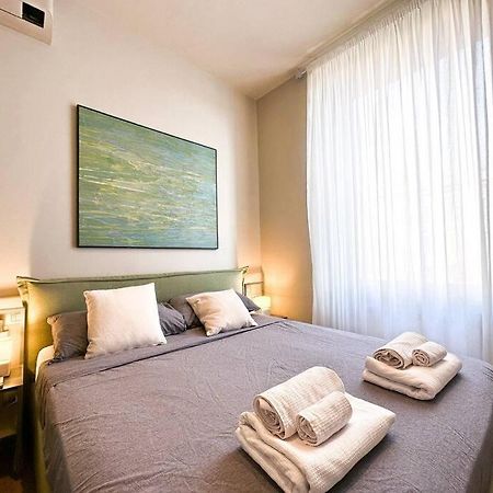 Apartmán Overlooking The Porto Antico Of Janov Exteriér fotografie