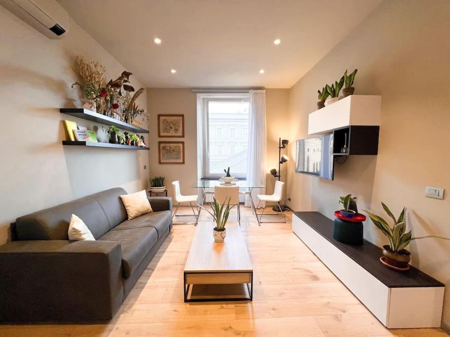 Apartmán Overlooking The Porto Antico Of Janov Exteriér fotografie